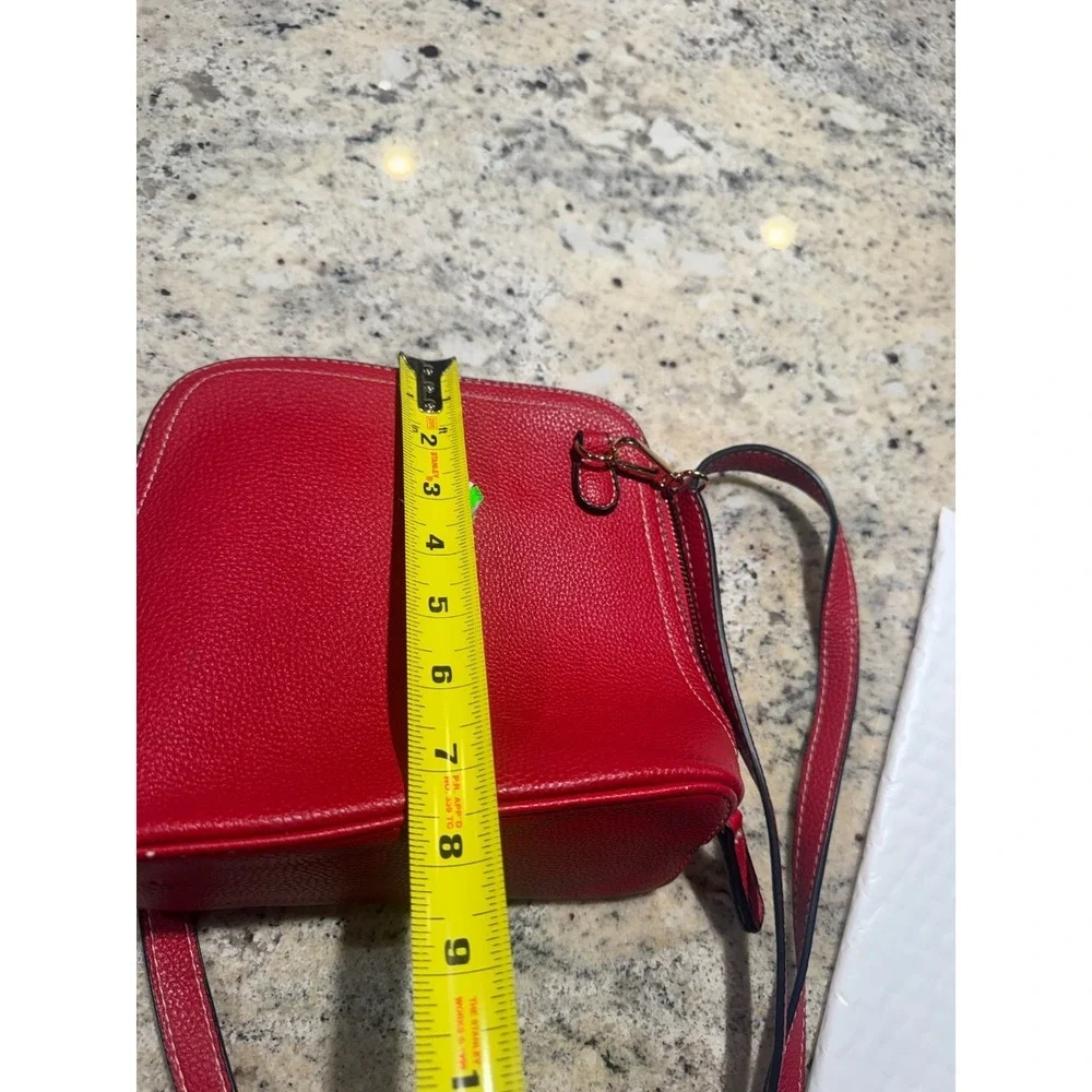 Liz Claiborne Red Crossbody Small Shoulder Bag Purse‎